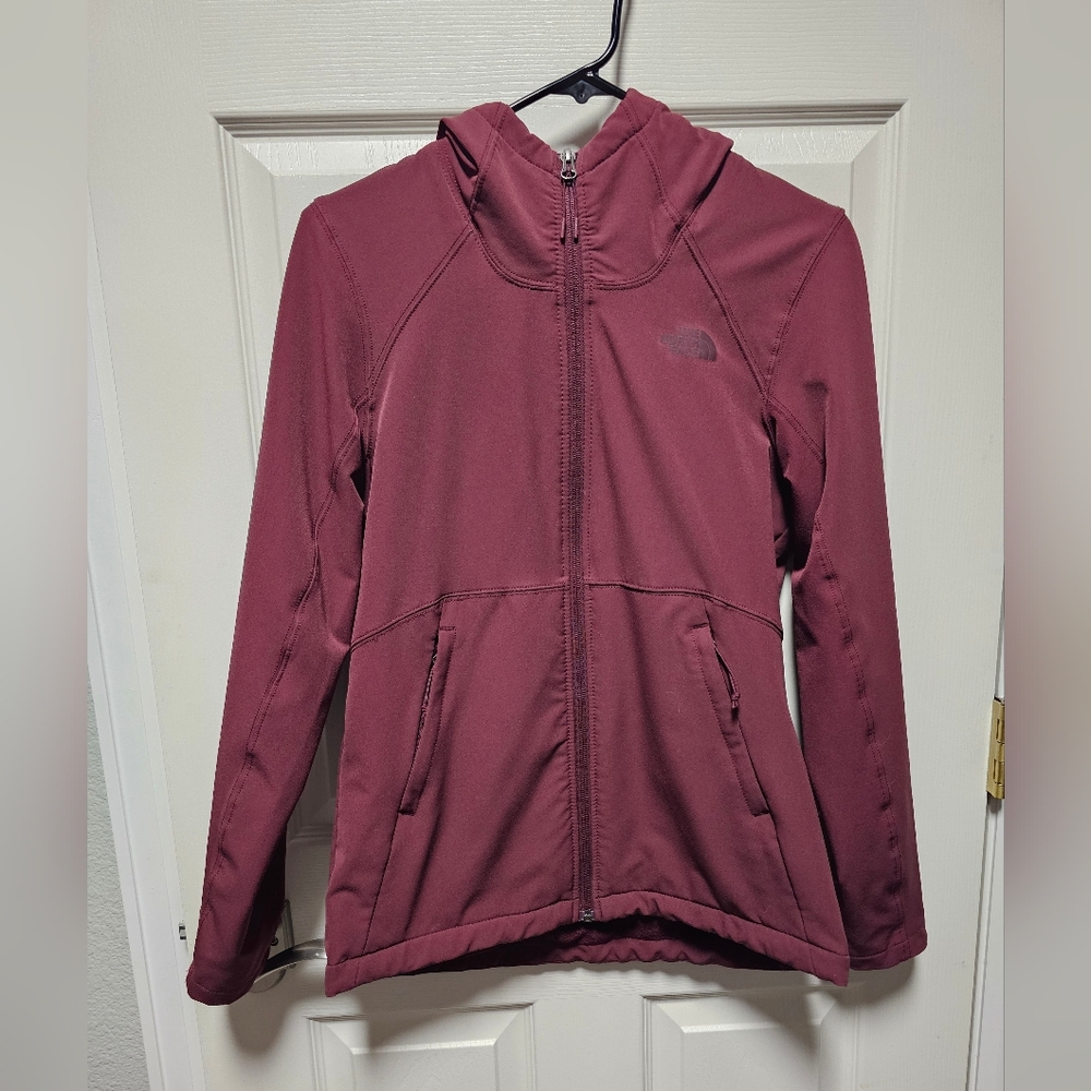 The North Face Women's Maroon Softshell Hooded Fleece Jacket - Size Small